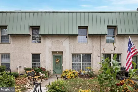 441 Tomlinson Rd #F6, Philadelphia, PA 19116