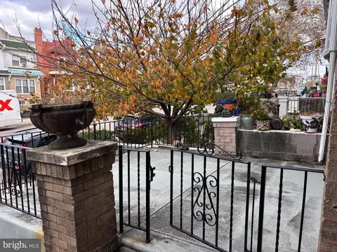 5914 Warrington Ave, Philadelphia, PA 19143