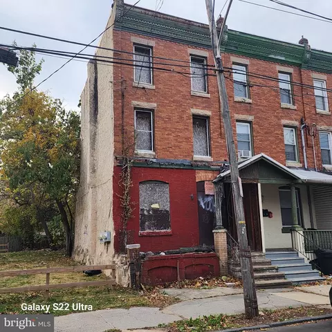 1212 N 42nd St, Philadelphia, PA 19104