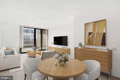 1420 Locust St #7M, Philadelphia, PA 19102