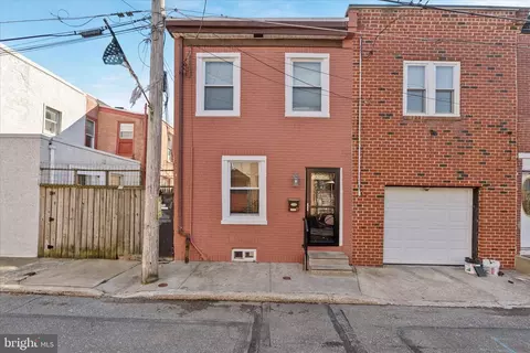2657-2659 Janney St, Philadelphia, PA 19125