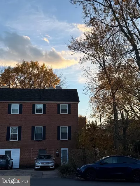 118 Rennard Pl, Philadelphia, PA 19116