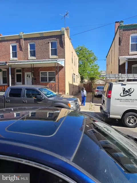 6713 Marsden St, Philadelphia, PA 19135