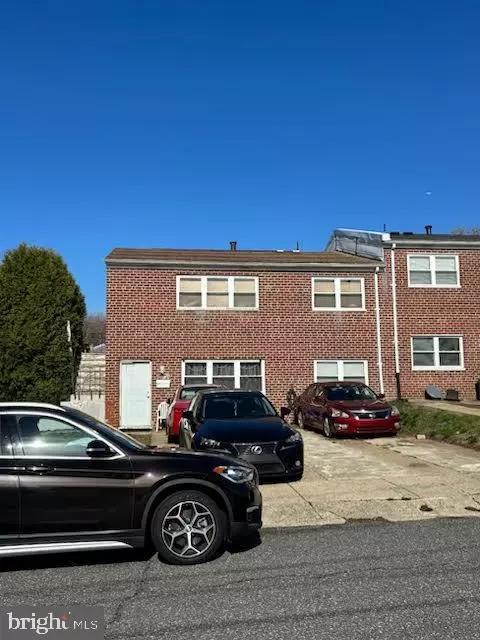 3314 S Keswick Ter, Philadelphia, PA 19114