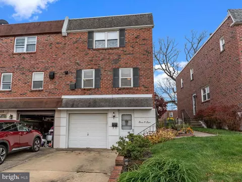 1108 Surrey Rd, Philadelphia, PA 19115