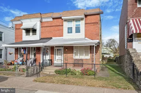6814 Tulip St, Philadelphia, PA 19135