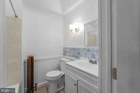 6022 Spring St, Philadelphia, PA 19139