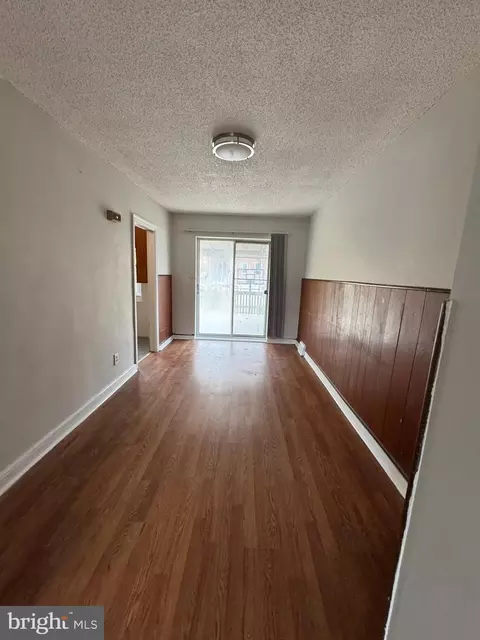 3255 Friendship St, Philadelphia, PA 19149