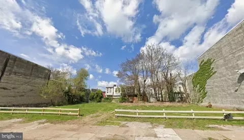 2426 N 19th St, Philadelphia, PA 19132