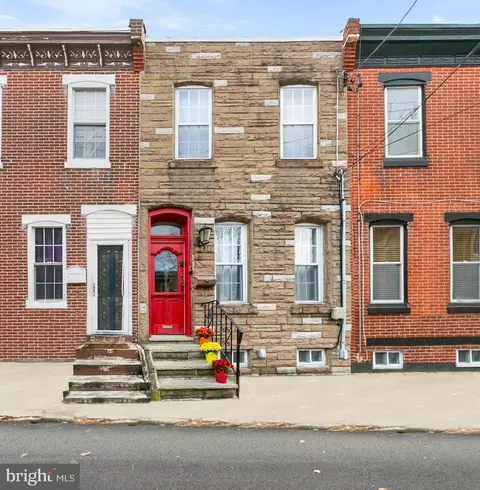 2651 Edgemont St, Philadelphia, PA 19125