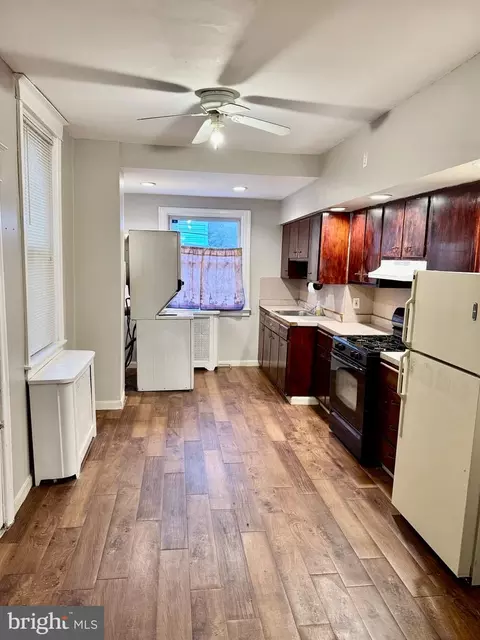 4808 B St, Philadelphia, PA 19120