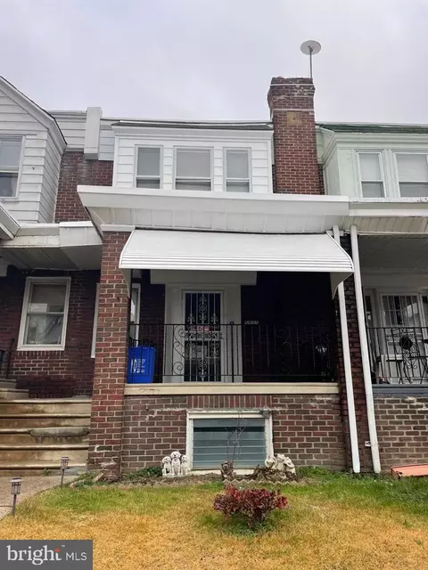 5935 Agusta St, Philadelphia, PA 19149
