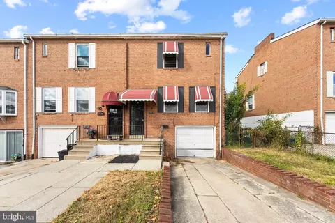 7713 Jason Pl, Philadelphia, PA 19153