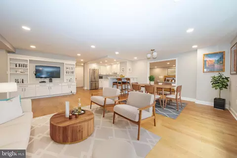 1919 Chestnut St #523-24, Philadelphia, PA 19103