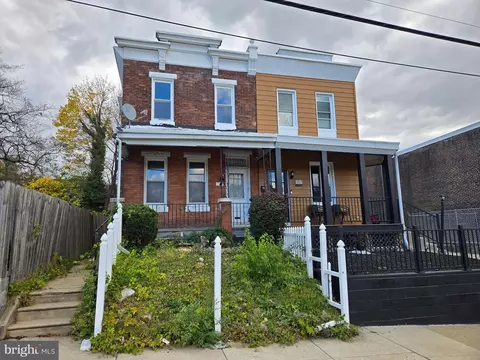 5921 N 12th St, Philadelphia, PA 19141