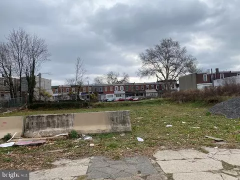 6924 28 Woodland Ave, Philadelphia, PA 19142