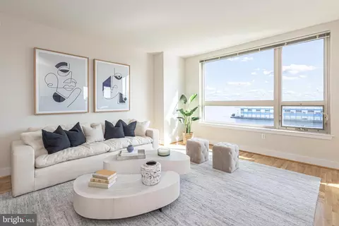 717 S Chris Columbus Blvd #1506, Philadelphia, PA 19147