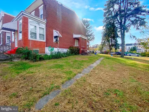 216-20 E Somerville Ave, Philadelphia, PA 19120