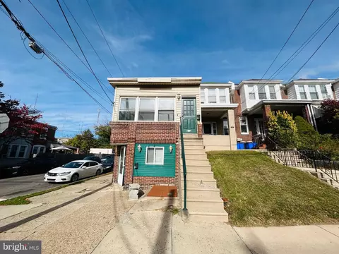 326 Fountain St, Philadelphia, PA 19128