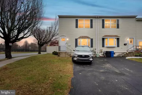 8319 Woolston Ave, Philadelphia, PA 19150