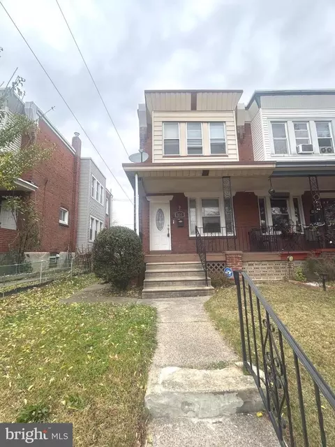 533 Robbins St, Philadelphia, PA 19111