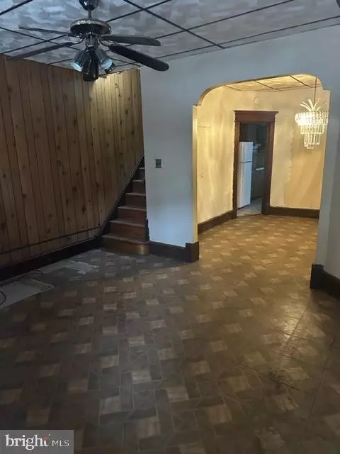 4116 N 8th St, Philadelphia, PA 19140