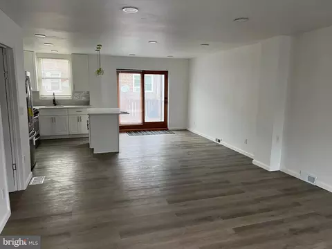 1323 Hale St, Philadelphia, PA 19111