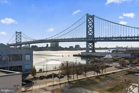 343 N Front St #C, Philadelphia, PA 19106