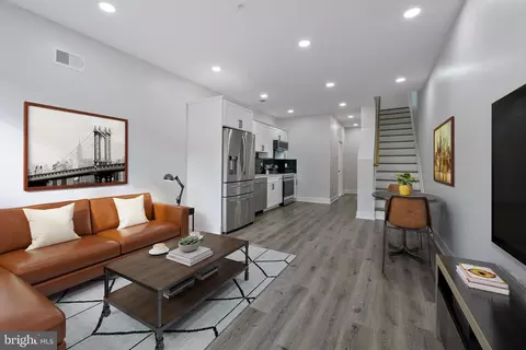 1923 Page St, Philadelphia, PA 19121