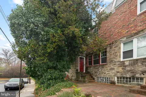 2133 Parkwyn Rd, Philadelphia, PA 19131