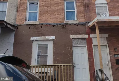 2110 S Daggett St, Philadelphia, PA 19142