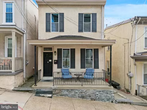 253 Hermitage St, Philadelphia, PA 19127