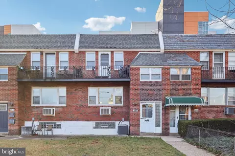 2572 Balwynne Park Rd, Philadelphia, PA 19131