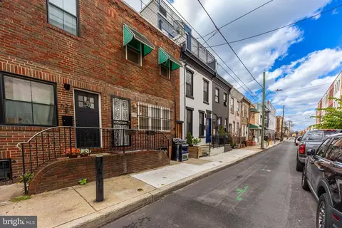628 Mcclellan St, Philadelphia, PA 19148