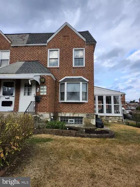 839 Medway Rd, Philadelphia, PA 19115