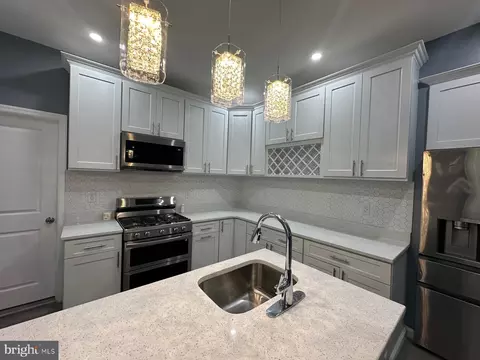 4666 Duffield St, Philadelphia, PA 19124