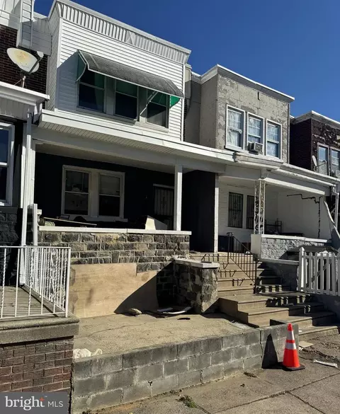611 W Courtland St, Philadelphia, PA 19140