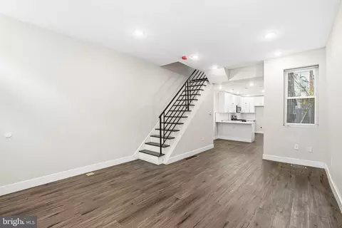 2453 Turner St, Philadelphia, PA 19121