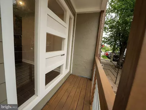 2005 N Lawrence St, Philadelphia, PA 19122
