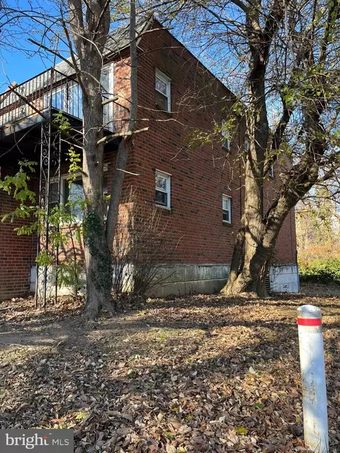 3939 Lankenau Ave, Philadelphia, PA 19131