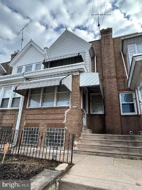 7711 Walker St, Philadelphia, PA 19136