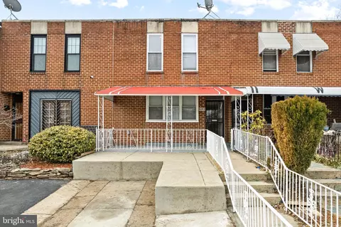 882 N 48th St, Philadelphia, PA 19139