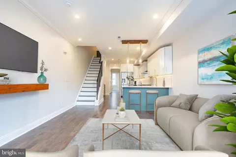 1919 Brown St #2, Philadelphia, PA 19130