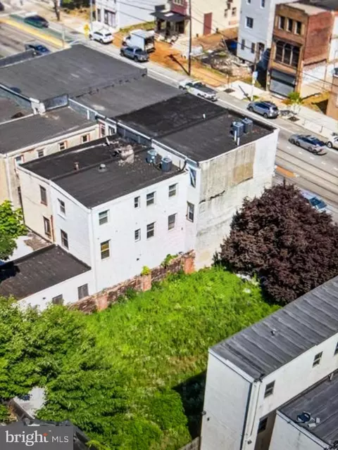 4022 W 26 W Girard Ave, Philadelphia, PA 19104