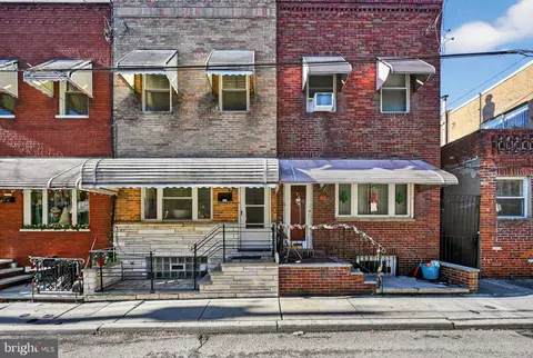 2310 S Warnock St, Philadelphia, PA 19148
