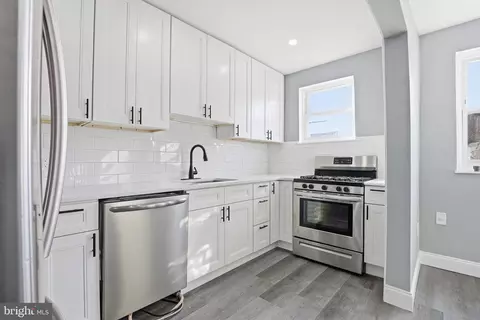 2634 S Daggett St, Philadelphia, PA 19142