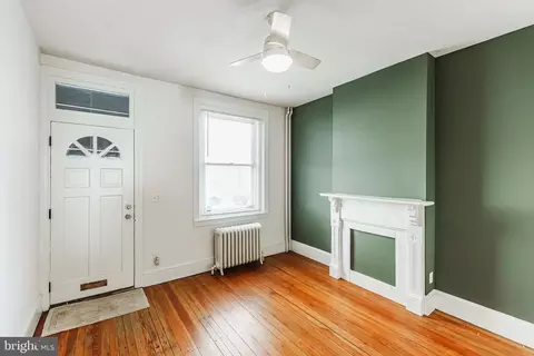 626 Moyer St, Philadelphia, PA 19125