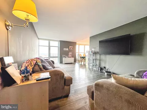 3600 00 Conshohocken Ave #1616, Philadelphia, PA 19131