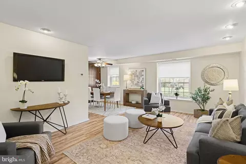 4000 Gypsy Ln #316A, Philadelphia, PA 19129