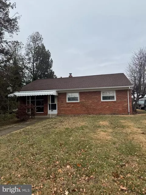 700 Shawmont Ave, Philadelphia, PA 19128